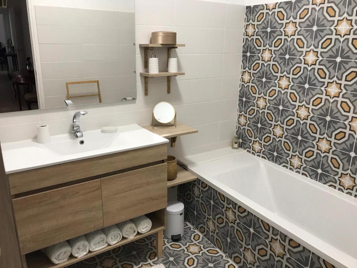 Appartement Climatise F3 Proche Plage Port Et Aeroport 아작시오 외부 사진